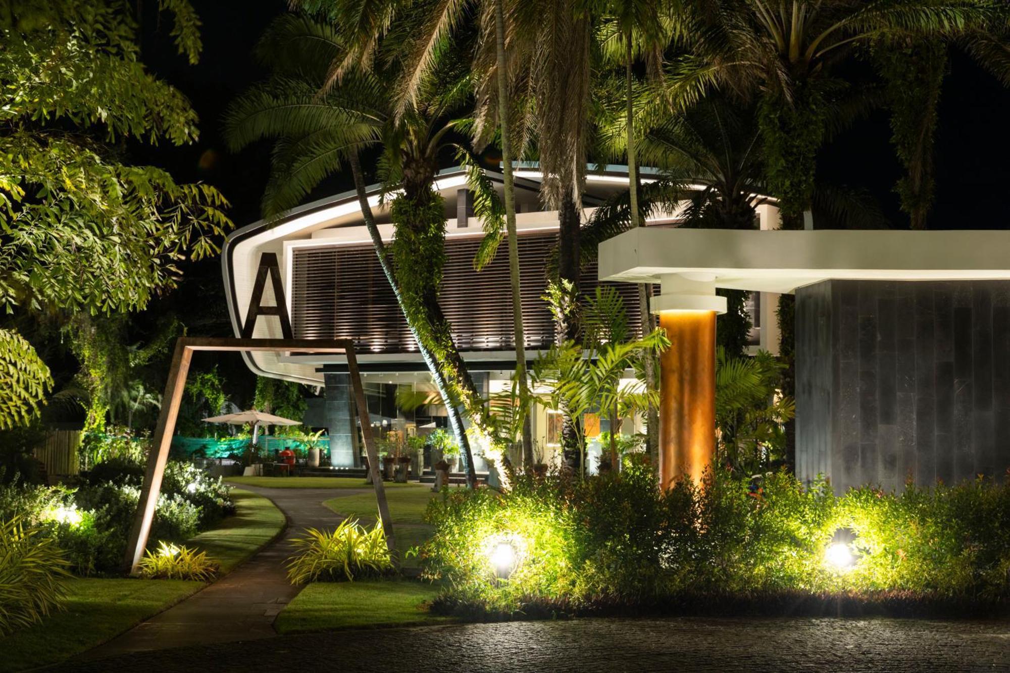 Iniala Beach House Natai Beach Екстериор снимка
